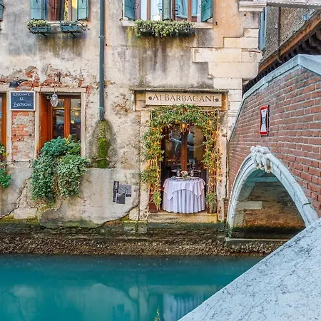 Apartment Canal View San Marco Rialto - Dogaressa Palace 1872 Venice