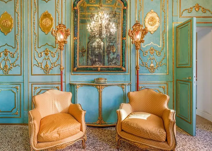 Canal View San Marco Rialto - Dogaressa Palace 1872 *