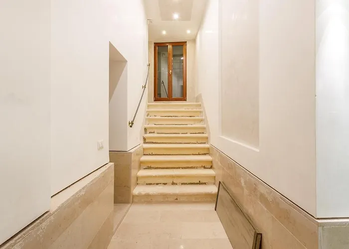 Canal View San Marco Rialto - Dogaressa Palace 1872 Velence