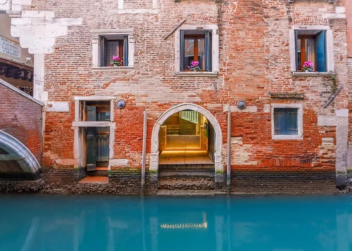 Canal View San Marco Rialto - Dogaressa Palace 1872 Apartman *